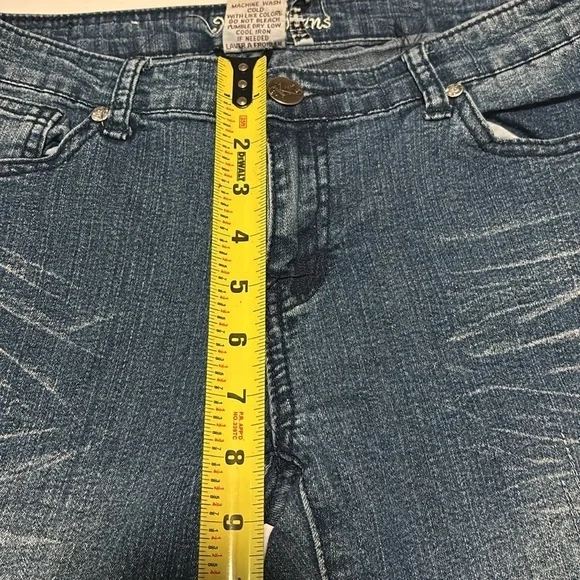 Kaba Low Rise Women's Distressed Blue Jeans - Picture 5 of 6